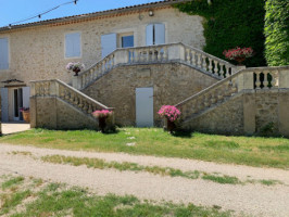 Auberge Bastide Neuve inside