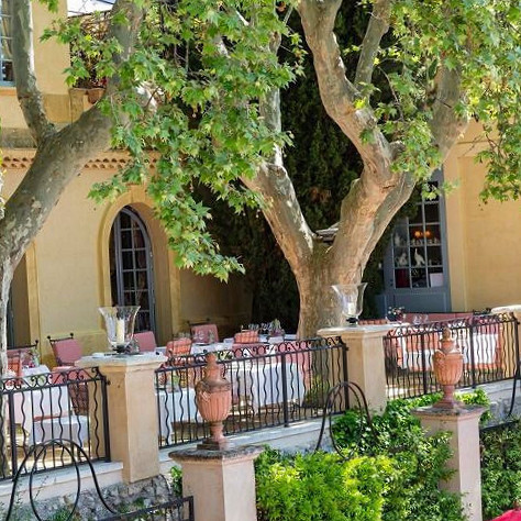 restaurant image