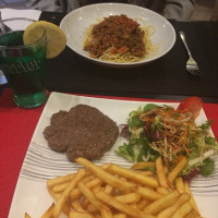 Tabac Le Meynadier food