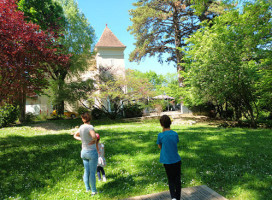 Chateau De Chaulnes food