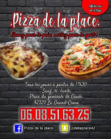 Pizza De La Place food