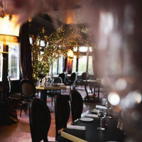 La Table Du Marquis Au Château De Maubreuil food