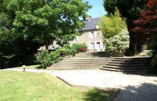 Hotel-restaurant du Chateau outside