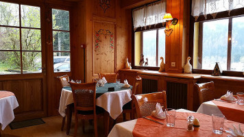 Auberge du Lac food