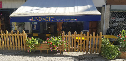 L'Adagio outside