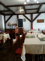 Le Bouchon Des Aravis food