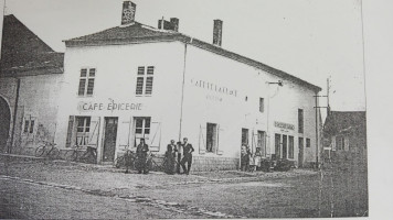 Le Bistrot De Cassandre food