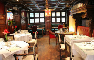 Le Cintra food