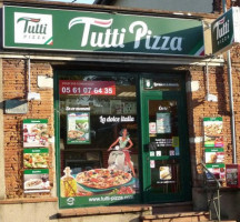 Tutti Pizza Pibrac food