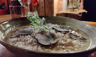 La Pause De Pierrette, Restaurant Bar-terrasse food