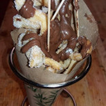 Capri Blue Moon Nourriture