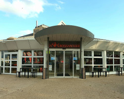 La Croissanterie, Aire De Vemars Ouest outside