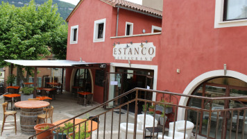 Estanco Restaurant inside