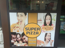 Super Pizza food