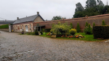 Abbaye Des Guillemins outside