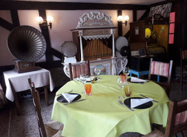 Auberge de la Levrette food