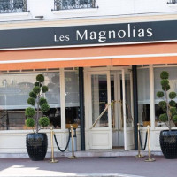 Les Magnolias inside