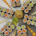 Tholomeus Café food