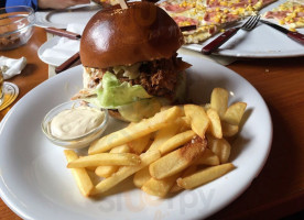 Restaurace Na Koupališti food