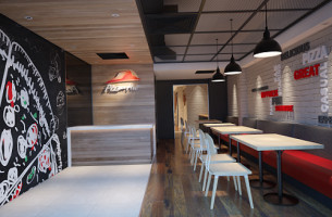 Pizza Hut inside