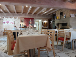 L'Auberge des Roses food