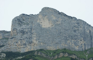 La Grange Aux Loups food