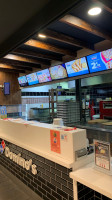 Domino's Pizza Bourges Gare inside