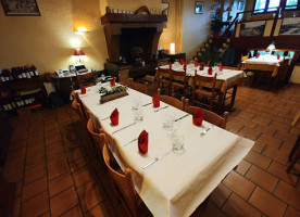 Restaurant des Pyrenees food