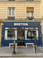 Breton outside