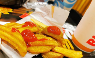 Burger King Arribat Center food