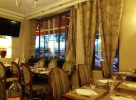 Auberge de la Reine food