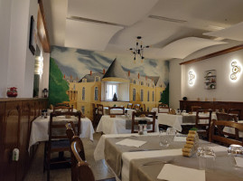 L'Auberge food