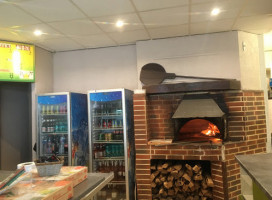 L'ile Aux Pizzas food