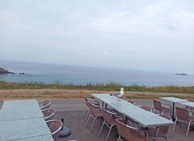 Hotel Restaurant de la Pointe du Grouin inside