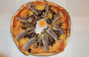 Pizzas Saint Georges food