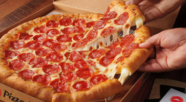 Pizza Hut food