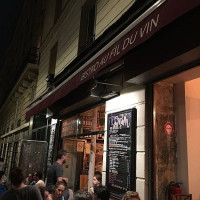 Au Fil du Vin food