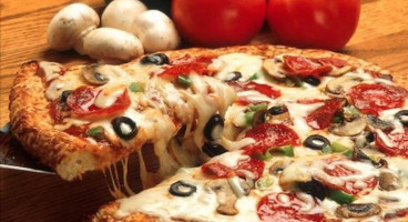 Hot Chiken Pizza food