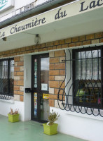 La Chaumière Du Lac outside