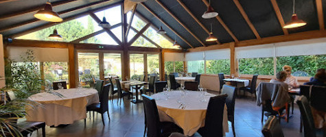 Le Jardin Des Roches food