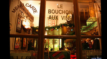 Le Bouchon Lustre food