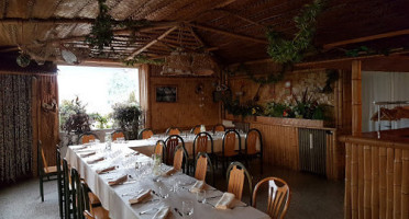 Restaurant des Balmes le Tahiti food