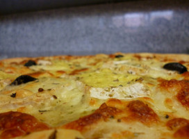 Sari'pizza food