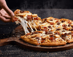 Pizza Hut food