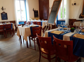 La Maison Bleue food