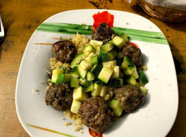 La Tour Cassée food