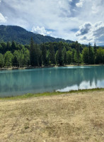 La Terrasse Du Lac food