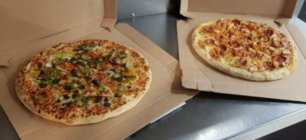 Domino's Pizza food