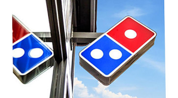 Domino's Pizza outside