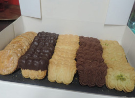 Biscuithe food